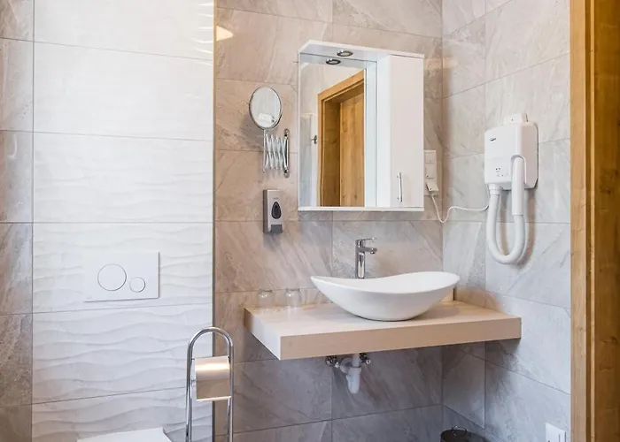 Fuered Centrum Panzio Bed & Breakfast